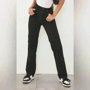 Pretty Little Thing Straight Leg Washed Black Jean, size 4, NWT
